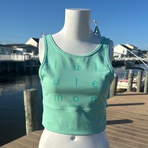 Lululemon Athletica Green Fitted Crop Tank